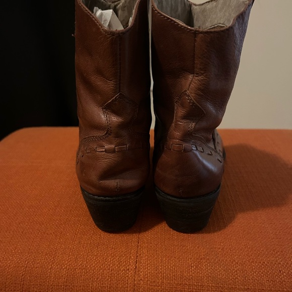 GUC Brown leather cowboy boots - Picture 3 of 5